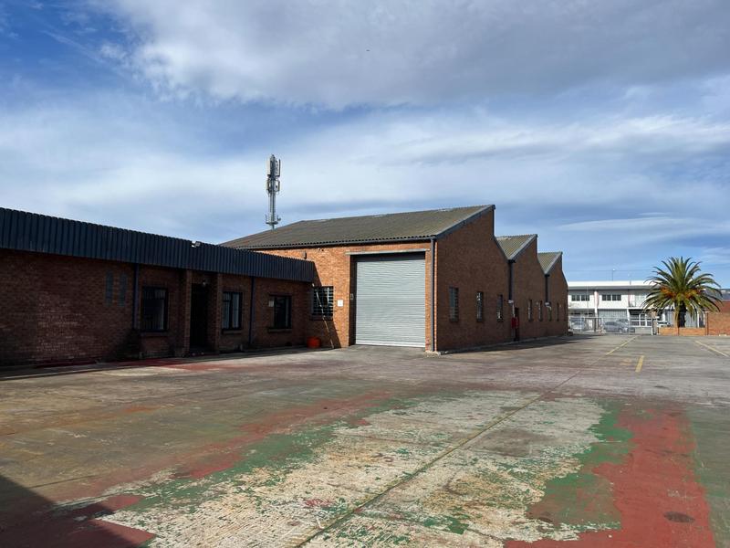 To Let Commercial Property for Rent in Montague Gardens Western Cape